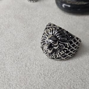 Men's Silver & Black Spinel Lion Ring